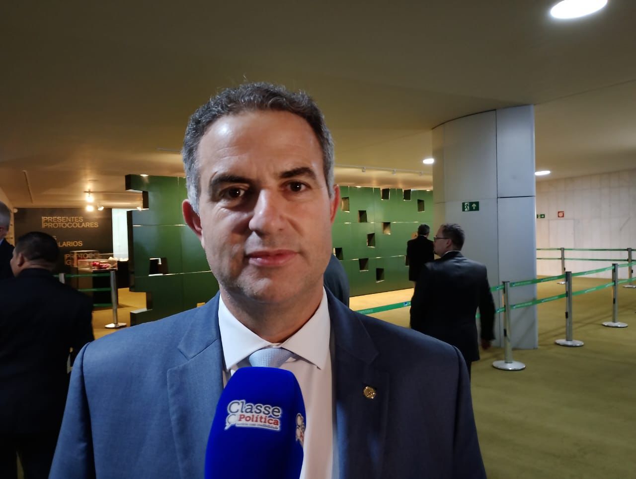 Direto de Brasília: "A conta não fecha", diz Ricardo Maia ao defender redução do INSS para prefeituras na Marcha dos Prefeitos