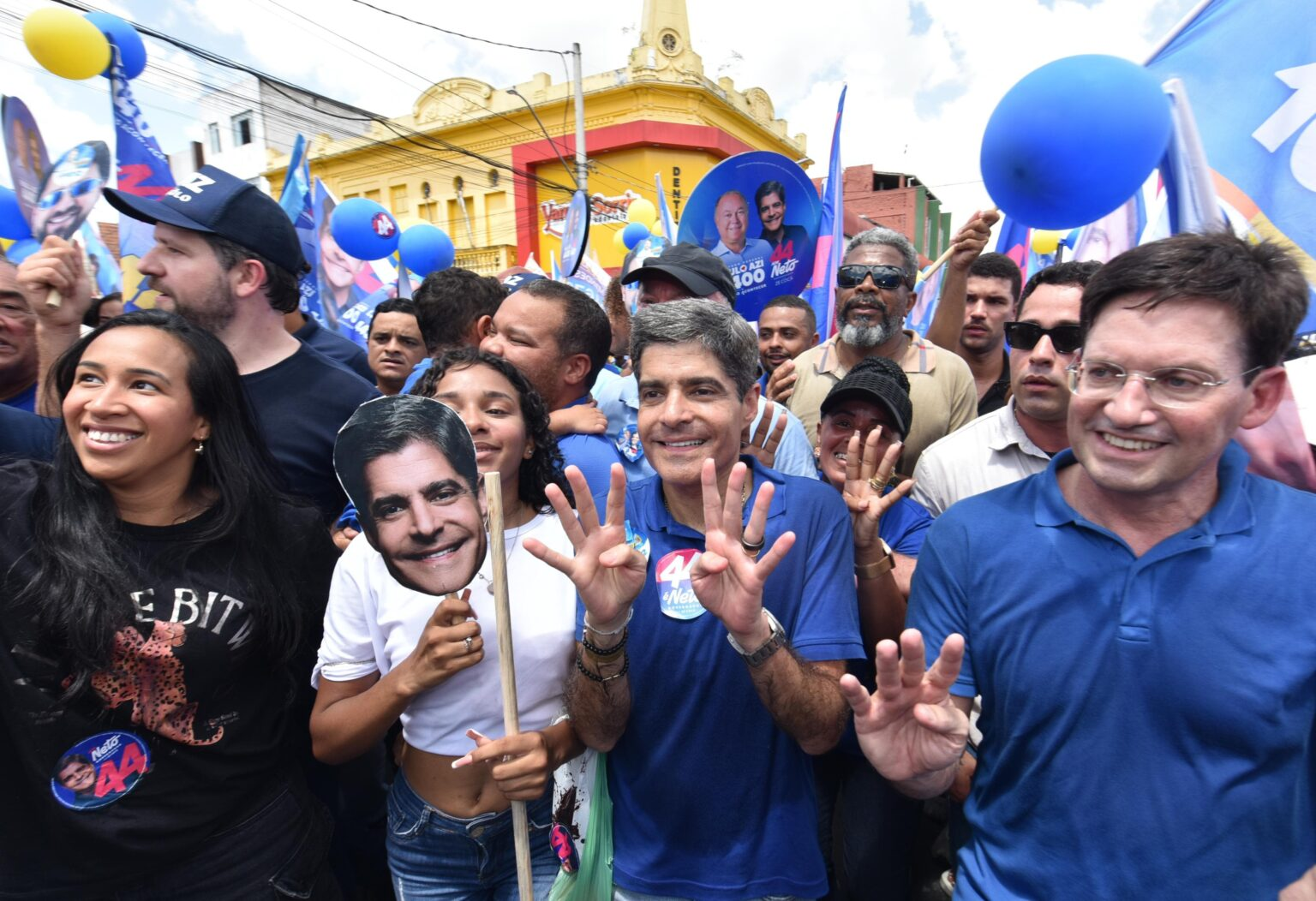 ACM Neto promete ampliar Deam e transformar Dantas Bião em unidade de urgência em Alagoinhas