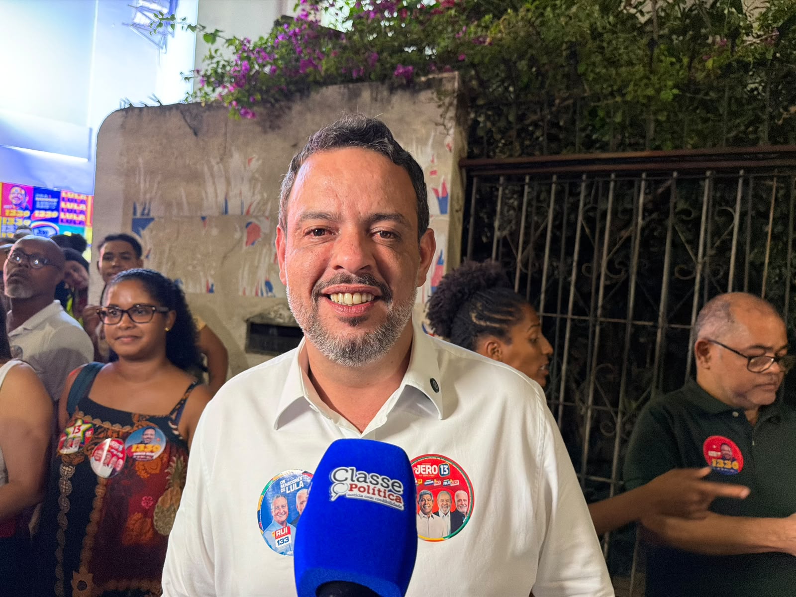 "Aprendi a olhar nos olhos das pessoas e a reconhecer suas necessidades", destaca Lucas Reis