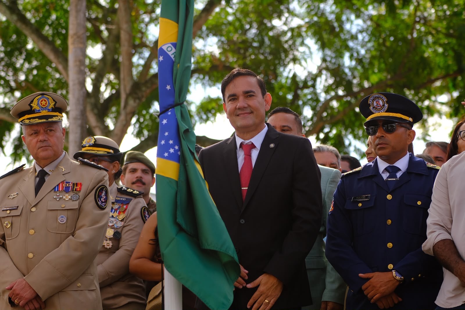 "Aqui em Alagoinhas, a independência ganha sentido quando o poder público trabalha com responsabilidade", afirma prefeito Gustavo Carmo