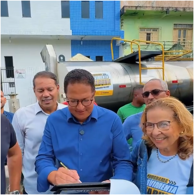 Augusto Castro inicia obras do "Pavimenta Itabuna" e máquinas começam operação no bairro Fonseca