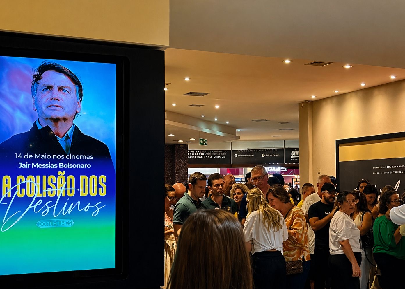Bolsonaristas esgotam ingressos para estreia de documentário em Salvador