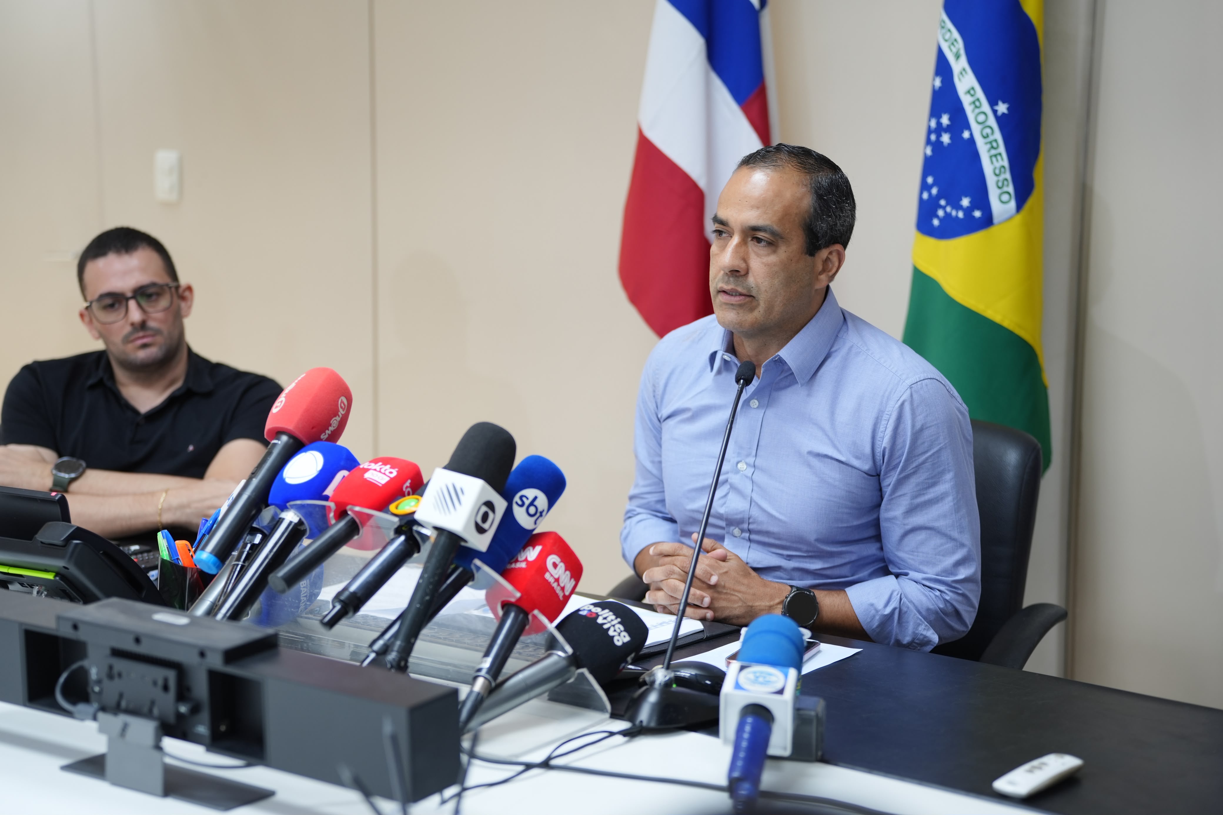 Bruno Reis afirma que transporte gratuito atende eleitores que mudaram de bairro: “A frota estava normalizada”