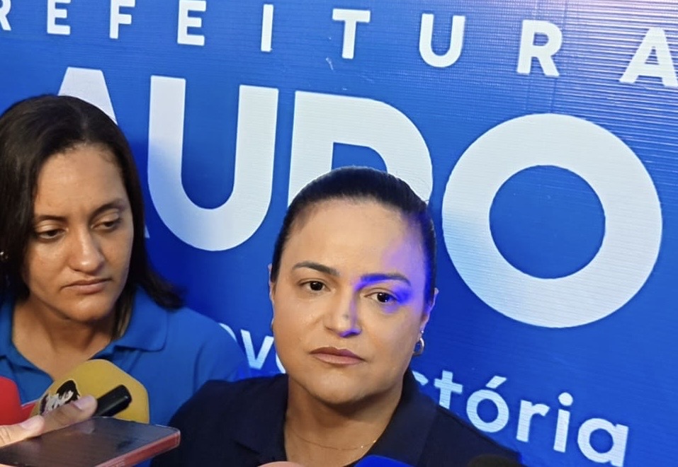 Débora Regis anuncia lançamento do Conecta Lauro e diz que cidade vai ficar “cada vez mais inteligente”