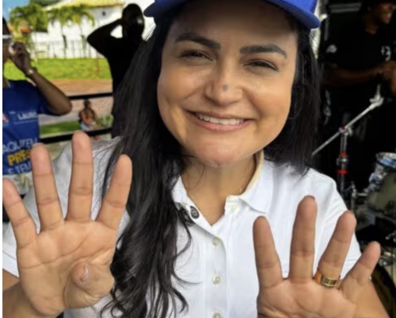 Débora Régis diz que Lauro de Freitas "se libertou" e cobra mudança na Bahia