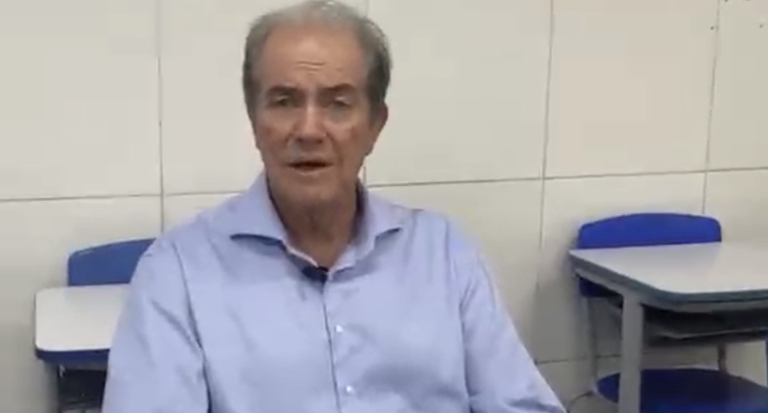 Deputado contrapõe rede estadual e municipal em Simões Filho: “estrutura digna” x “completa destruição”