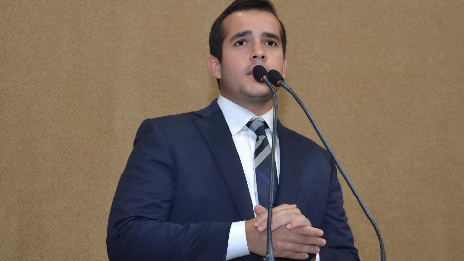 Deputado Matheus Ferreira propõe criação do Dia do Perito em Papiloscopia na Bahia