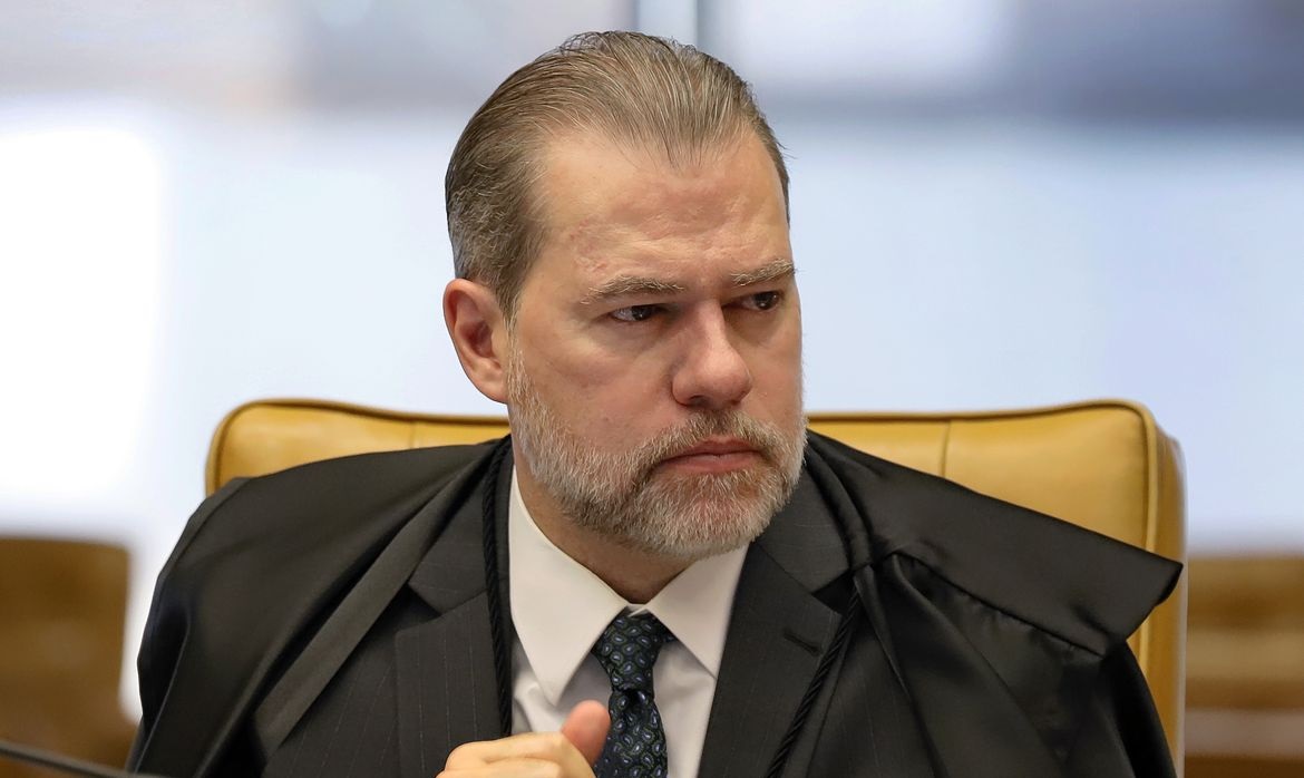 Dias Toffoli libera campanha de Renan Santos pela internet