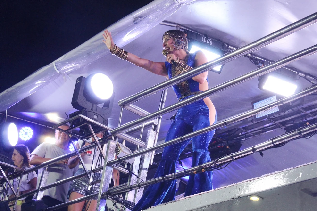 “Essa Micareta vai entrar para a história”: Claudia Leitte confirma abertura da festa em Feira