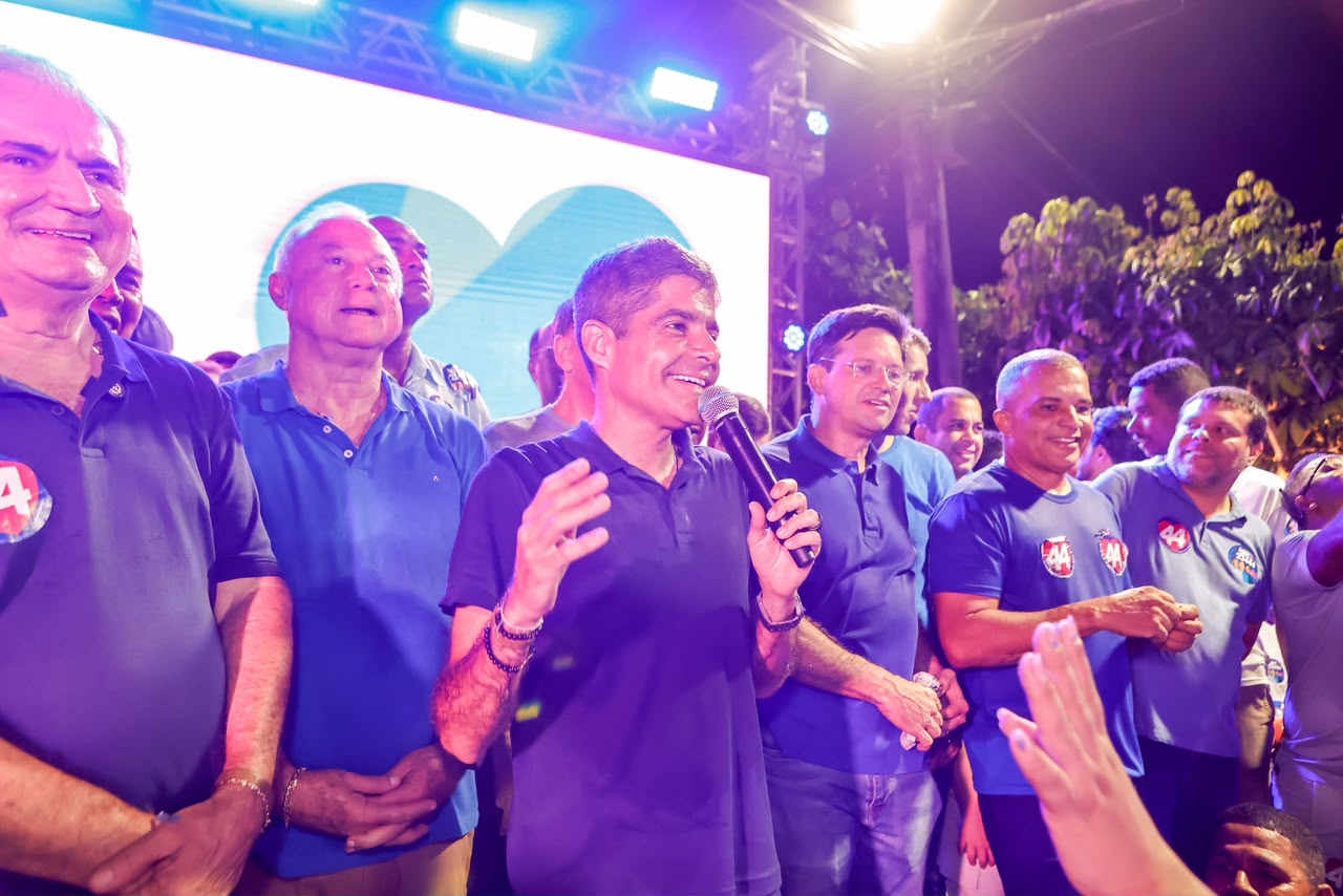 "Eu vou chamar o prefeito Bira para apresentar o cronograma da estrada que liga a sede até o litoral de Mata de São João", diz ACM Neto