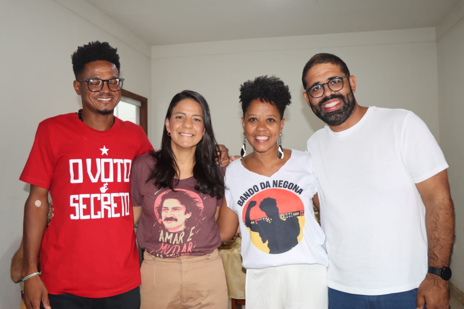 Feira de Santana: união entre Rowenna Brito e Urania Santa Bárbara fortalece projeto da educação na região
