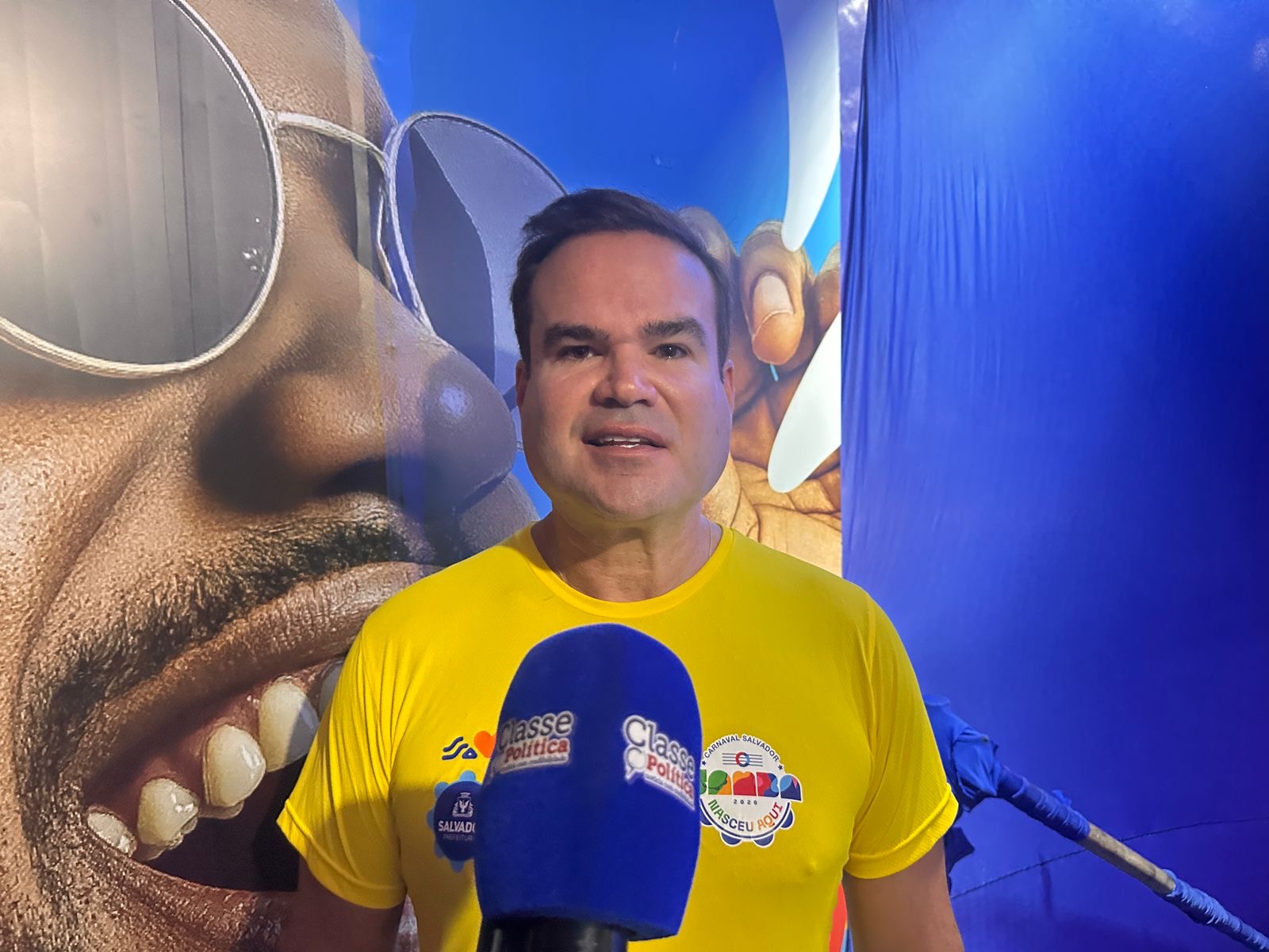 Flávio Bolsonaro ou Caiado? Cacá Leão defende articulação nacional e aposta em vitória de ACM Neto no 1º turno
