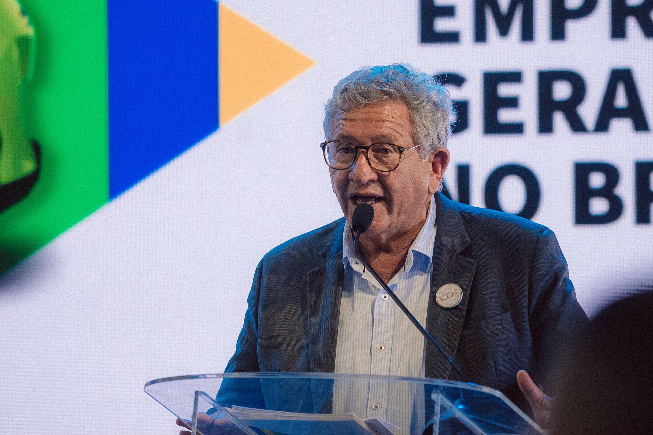 “Hoje o Polo Industrial de Camaçari vive uma nova realidade”, declara Caetano