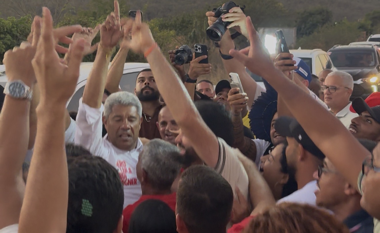 Jerônimo é recebido por prefeitos e lideranças em passagem pelo Vale do Jiquiriçá