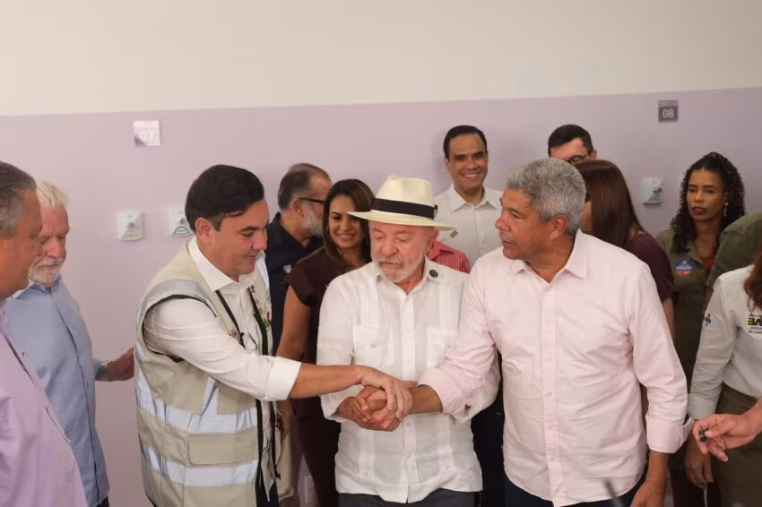 Jerônimo Rodrigues supera ACM Neto em Alagoinhas com apoio de Gustavo Carmo