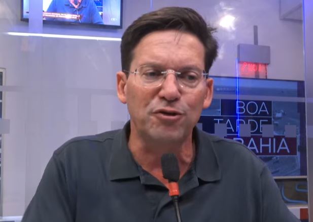 João Roma cita ACM Neto e bancada do PL para eventual governo Flávio Bolsonaro
