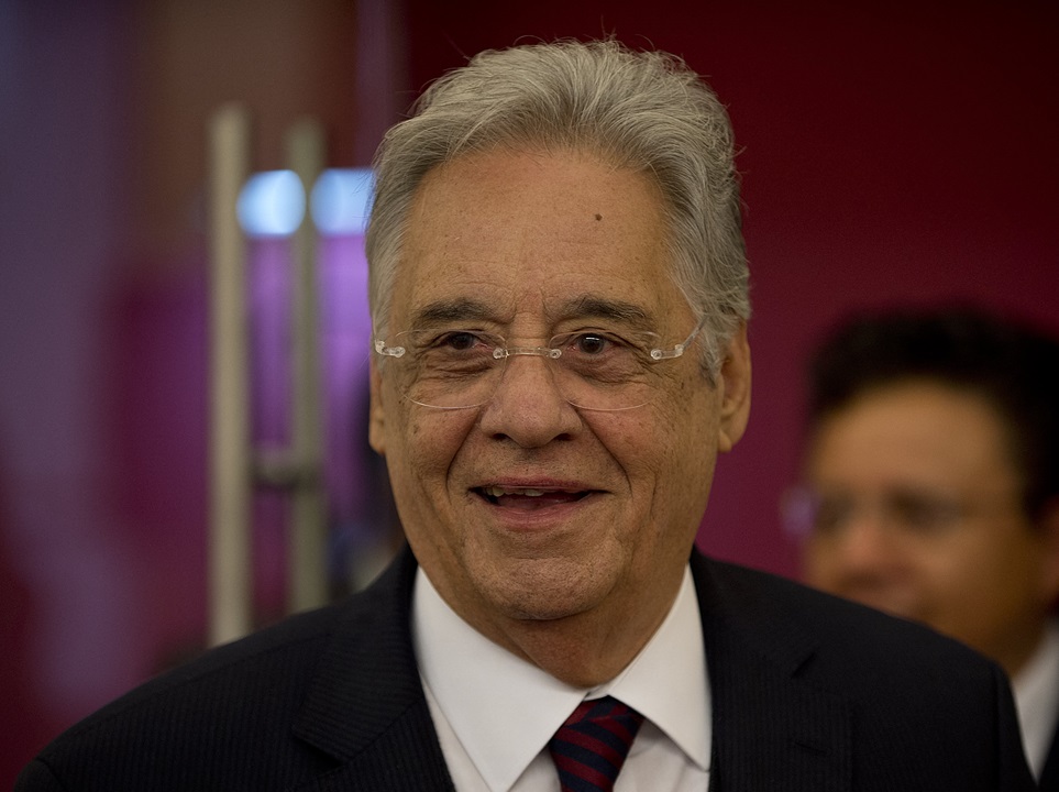 Justiça autoriza interdição do ex-presidente FHC a pedido da família