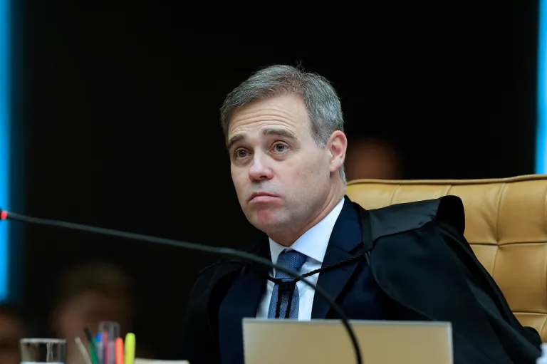 Reconhecimento Facial: avanço na vigilância ou ameaça à liberdade?