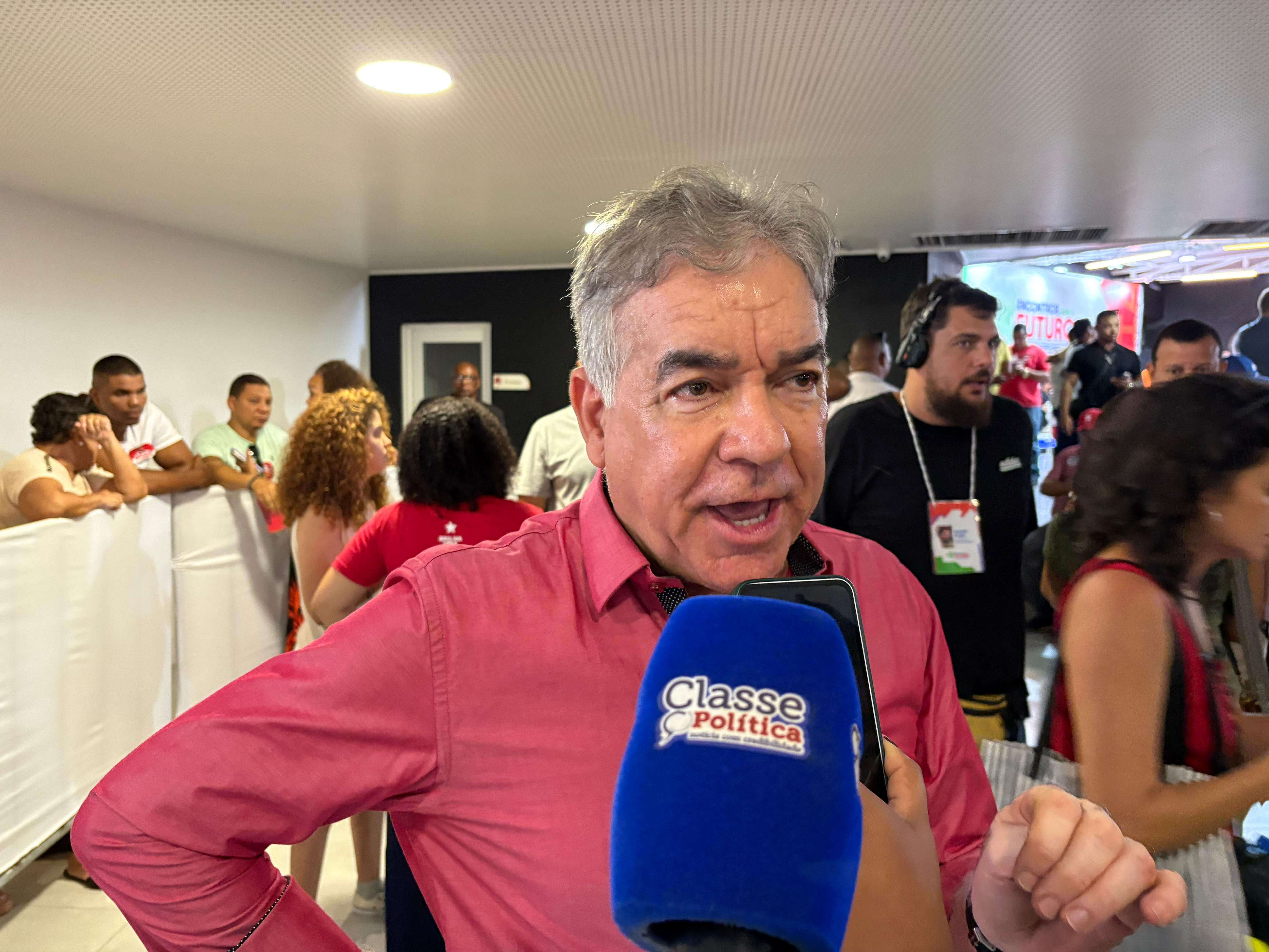 No PGP em Feira de Santana, Zé Neto critica esvaziamento do Congresso e fala em desconexão com a realidade do país