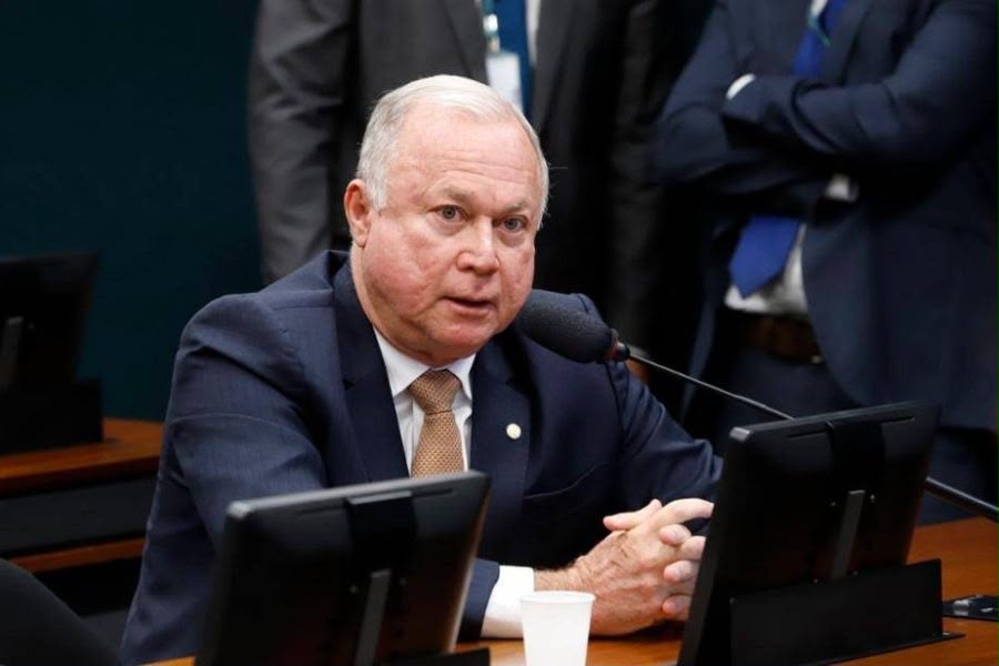 Paulo Azi aponta perseguição contra ACM Neto: "Tentativa de constrangimento e desgaste do PT"