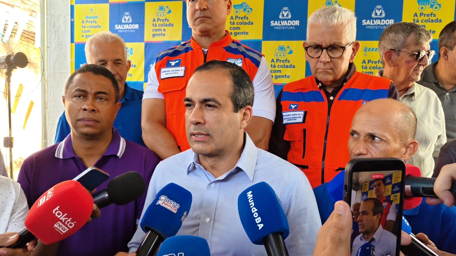 “Trouxe um prejuízo grande à cidade”, diz Bruno Reis sobre greve dos garis