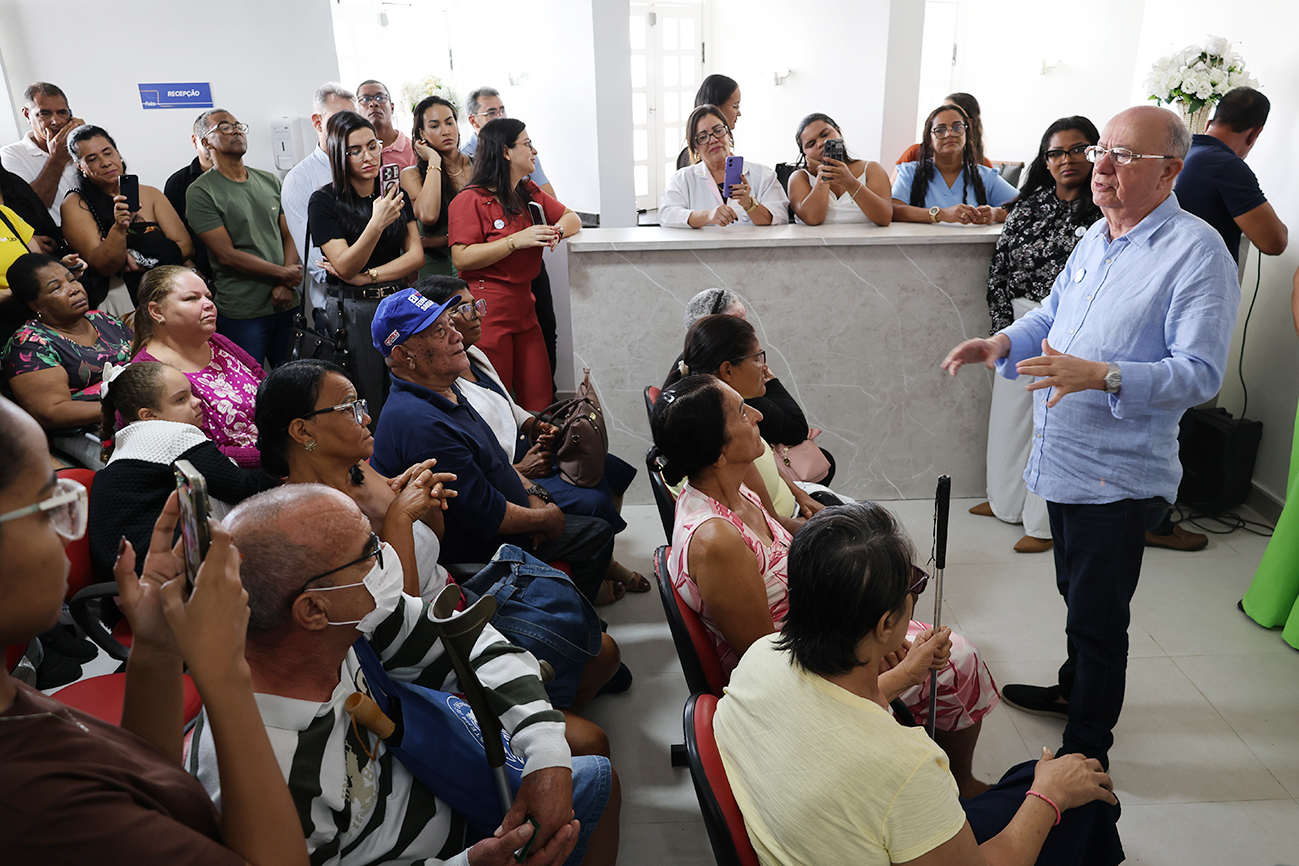 Zé Ronaldo anuncia data de início das obras de requalificação de CSE em Feira de Santana